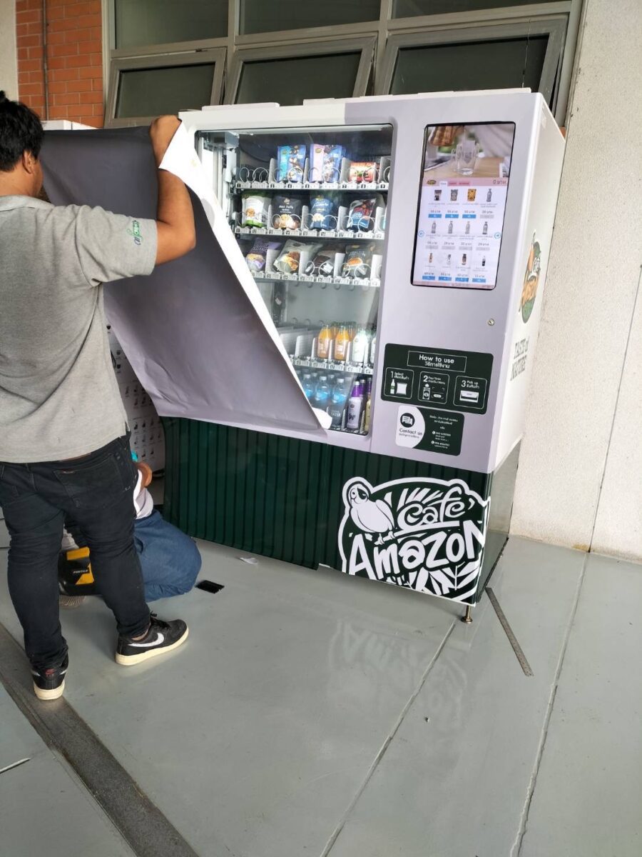 S 203063301 0 Cafe Amazon