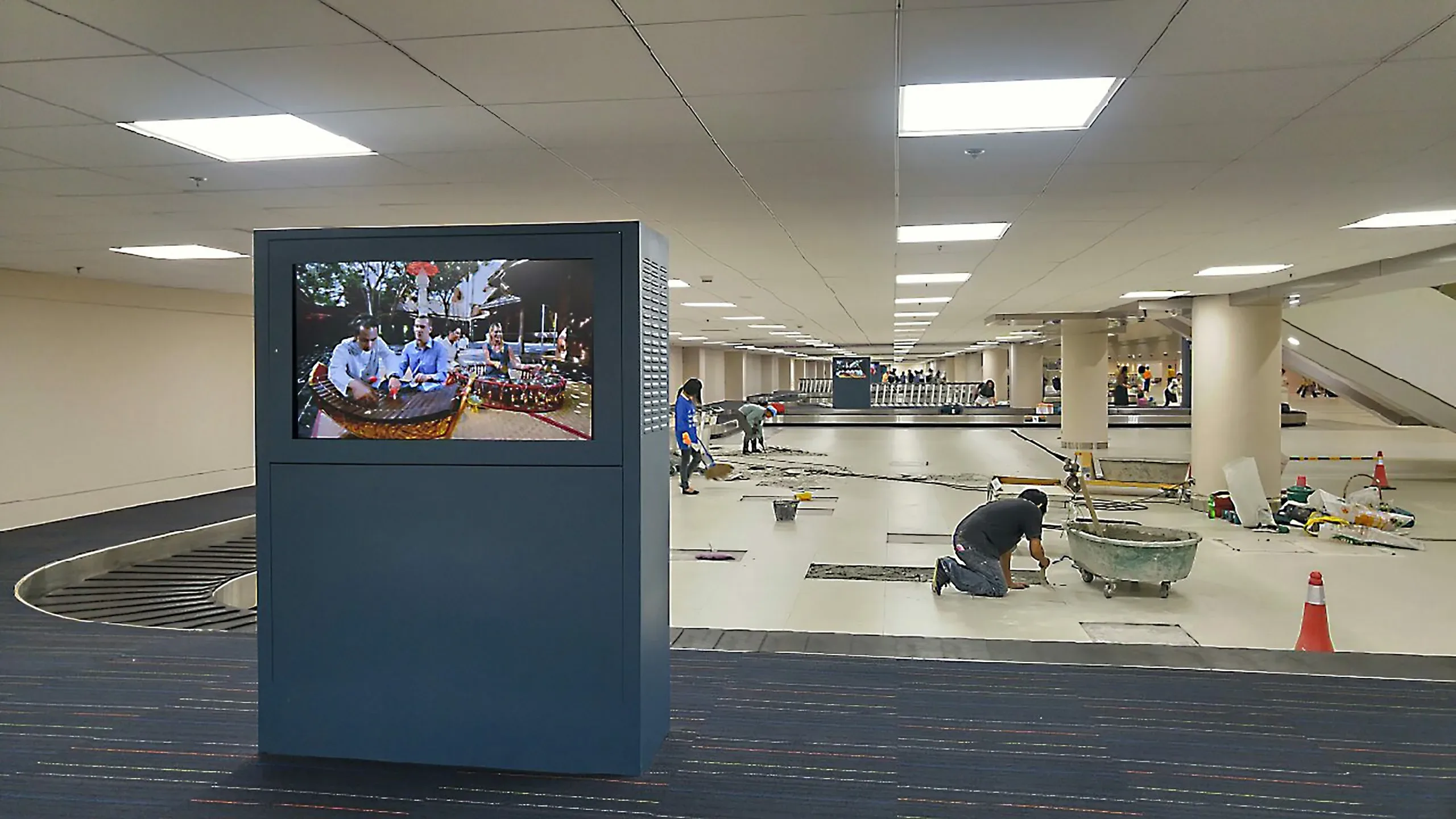 จอทีวี-17 ดอนเมือง Aot Donmueng airport 6035 scaled 1 jpg จอ VDO WALL SIGNAGE - Don Mueang International Airport