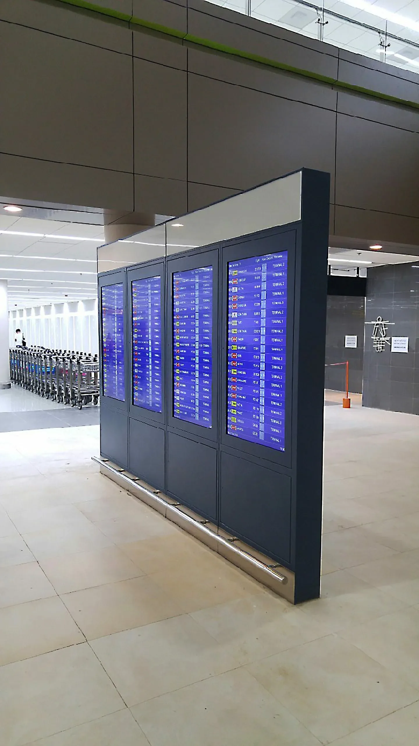 จอทีวี-8 Aot Donmueng airport 8441 scaled 1 jpg จอ VDO WALL SIGNAGE - Don Mueang International Airport