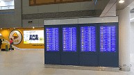 Digital flight information display system (FIDS) installed at Don Mueang International Airport, Thailand, providing real-time travel information. งานติดตั้งจอแสดงข้อมูลเที่ยวบิน (FIDS) และป้ายดิจิทัลอัจฉริยะ ณ ท่าอากาศยานดอนเมือง ประเทศไทย